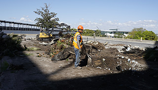 Demolition of the main terminal's east side