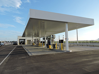 Fuel stations and car washes at the new service centers