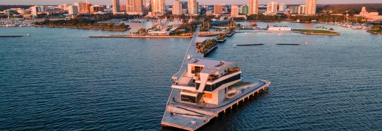 downtown st petersburg pier 