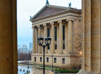 Philadelphia cityscape PHL