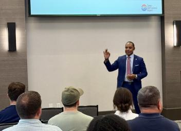 Tampa Bay turns out for TPA’s Airside D public listening sessions