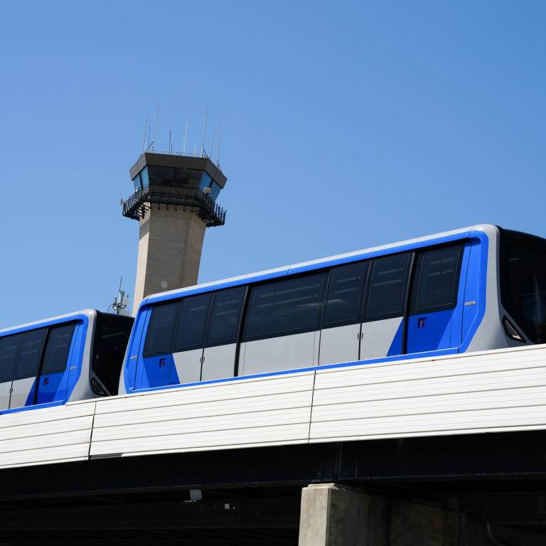 TPA starts up new Blue Shuttles at Airsides A and C